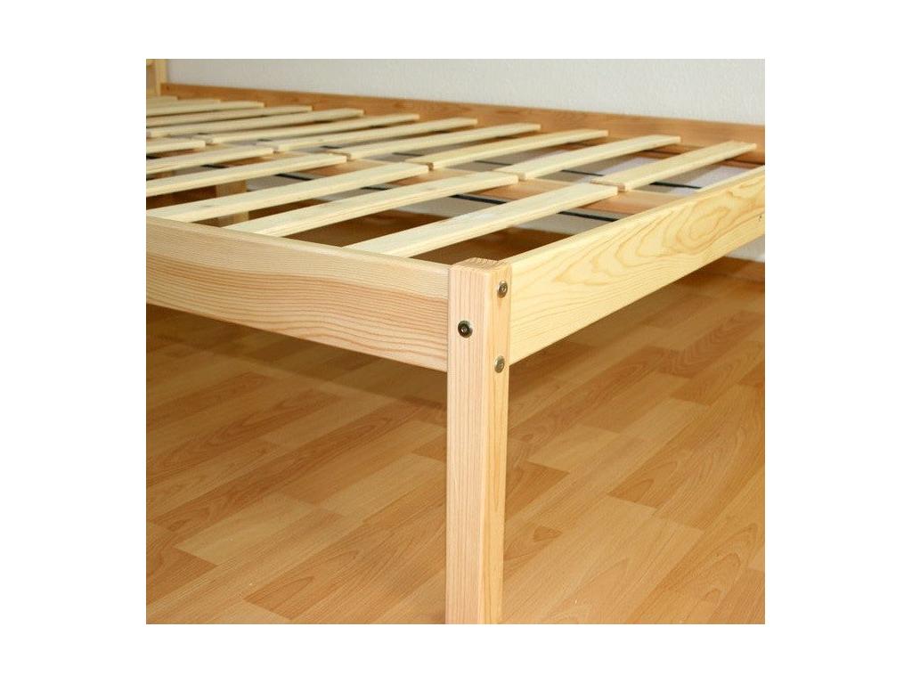 Brown Bed, 146 x 206 x 33 cm