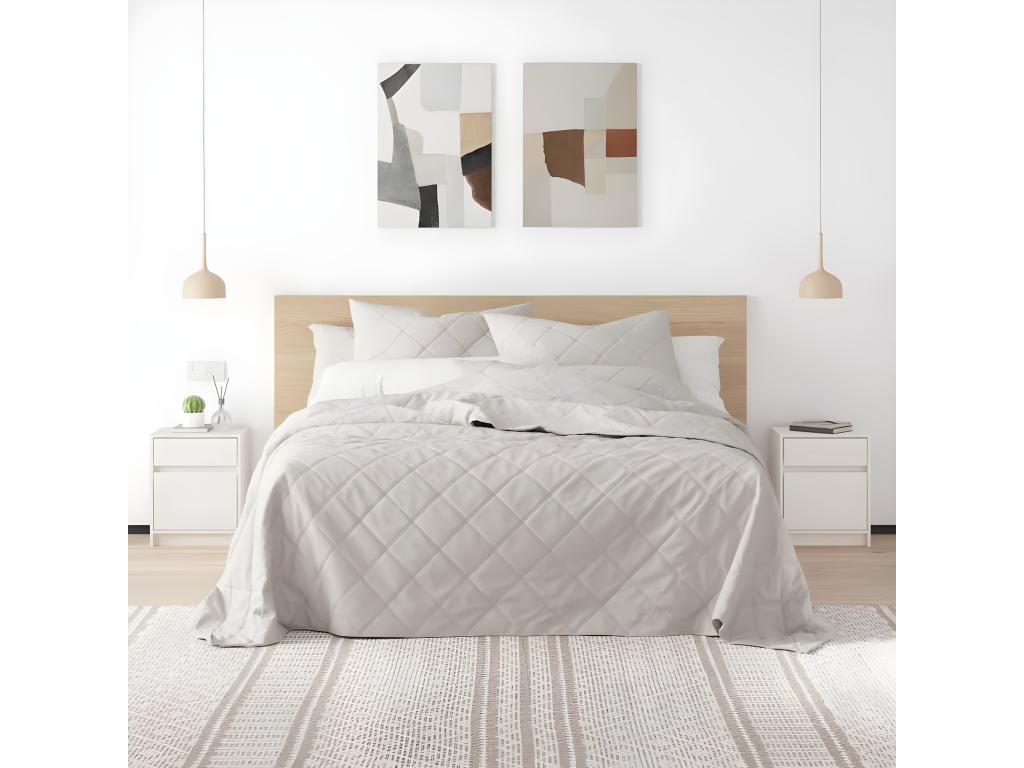 White Pine Wood Table, 40 x 31 x 50 cm